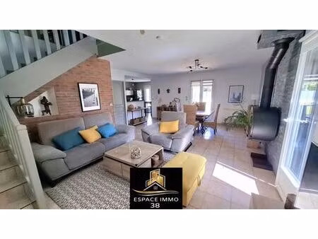villa de luxe de 5 pièces en vente vif  france