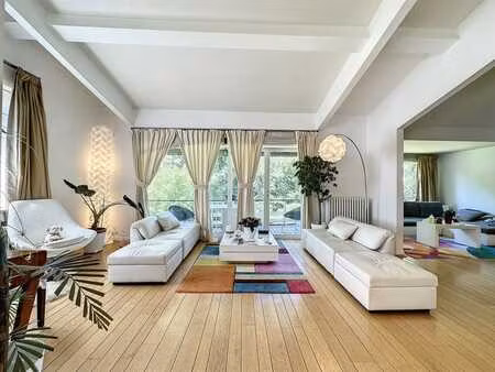 prince d'orange  spacieux triplex 3 ch avec jardin