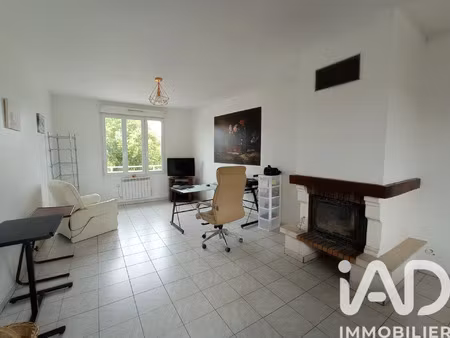 location appartement 3 pièces 75 m² à sussey (21430)