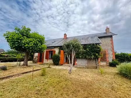 maison de bourg de 6 pièces principales