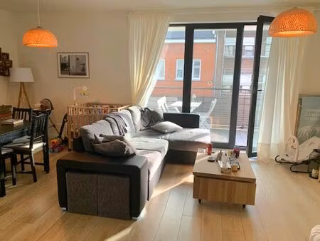 appartement à louer à rue des bigarreaux 11 uccle (vbe30944)