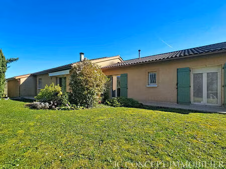 maison de plain pied avec vue sur 5146 m² constructibles