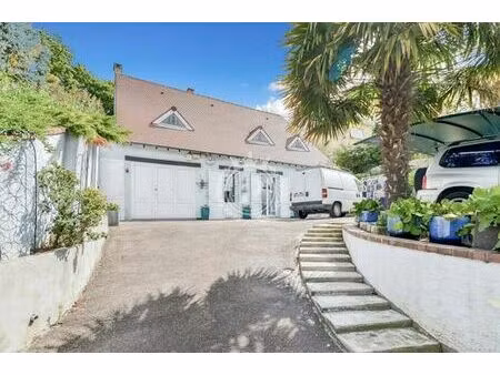 maison de 5 pièces de luxe en vente à montmorency  île-de-france