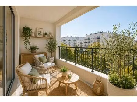appartement de 2 chambres de luxe en vente à courbevoie  île-de-france