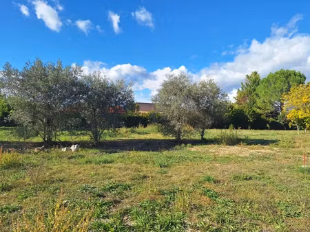 vente terrain 493 m² à oraison (04700)  125 000 €