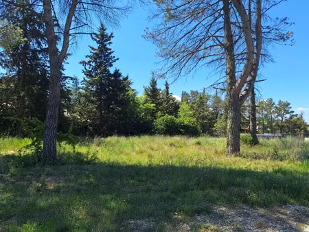 vente terrain 662 m² à la bastide-des-jourdans (84240)  151 500 €
