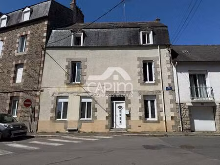 vente immeuble à fougères (35300) : à vendre / 135m² fougères
