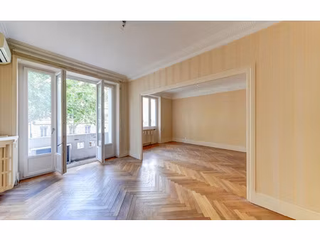 appartement lyon 7 101 m² t-3 à vendre  440 000 €