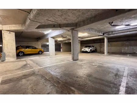 stationnement la queue-en-brie 13 m² t- à vendre  13 500 €