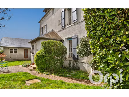 maison auneuil 277.65 m² t-11 à vendre  279 900 €