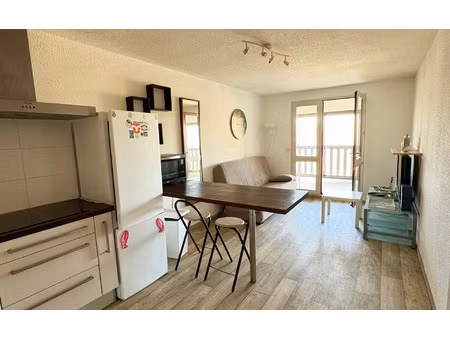 location appartement  m² t-2 à seignosse  650 €
