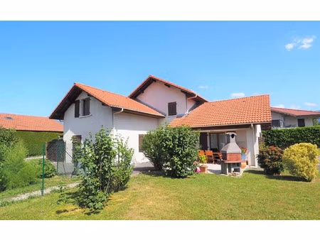 location maison  m² t-4 à amancy  1 690 €