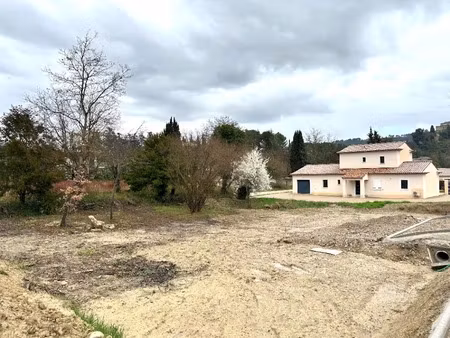vente terrain 644 m² à ansouis (84240)  178 000 €
