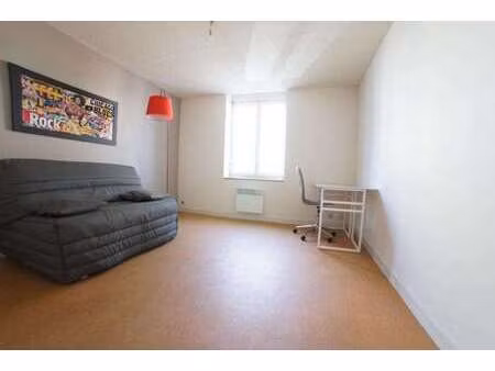 location appartement 2 pièces à angers centre (49000) : à louer 2 pièces / 29m² angers cen