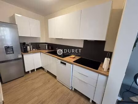 location appartement 2 pièces meublé à la roche-sur-yon centre ville (85000) : à louer 2 p