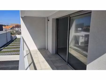 vente appartement 3 pièces à notre-dame-de-monts (85690) : à vendre 3 pièces / 67m² notre-
