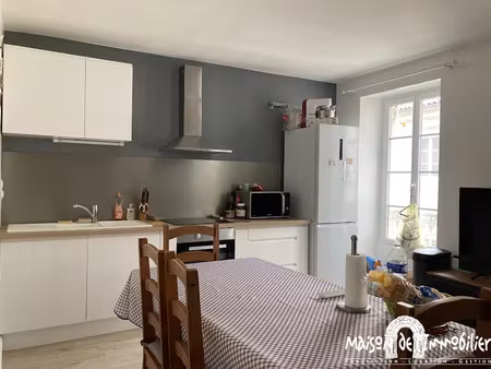 location appartement 2 pièces 38 m² à cognac (16100)  539 €