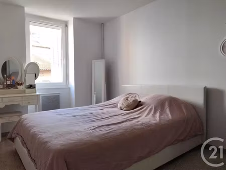 location appartement 3 pièces 39.21 m² à lagnieu (01150)  550 €