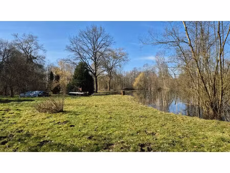 vente terrain de loisirs  17000.00m²  soissons