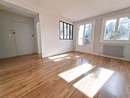 location appartement 3 pièces 57 m² à beaumont (63110)