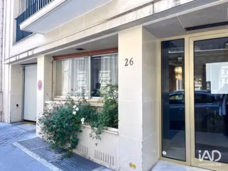 parking à paris (75007)