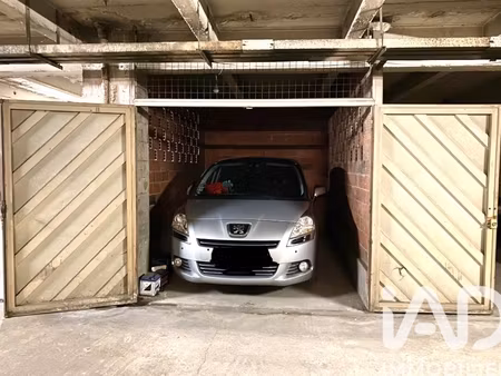 vente parking 12 m²