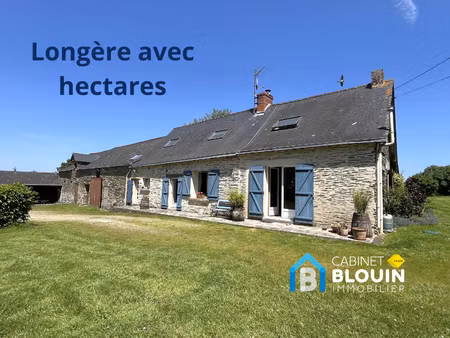 longere en pierre dans un havre de paix
