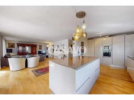 vente maison 8 pièces de 256m² - 06160 antibes