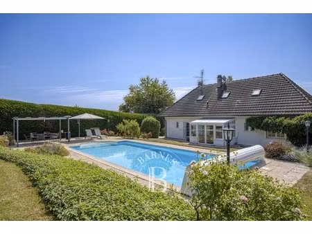 barnes pay de gex - grilly - villa de charme - 7 pièces - piscine - vue alpes & mont-blanc