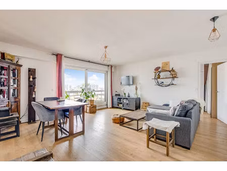 paris 19 : appartement 3 pièces de 69.37m²