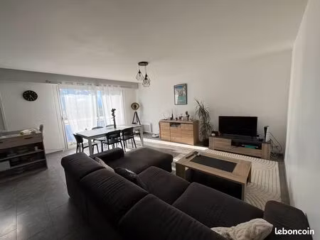 appartement t2 62 m2 - parking et cave