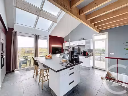 maison à vendre - 5 pièces - 205 49 m2 - beaux - 43 - auvergne