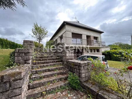 pavillon * 6 pièces * 130 m² * 19250 meymac * 170 000 €