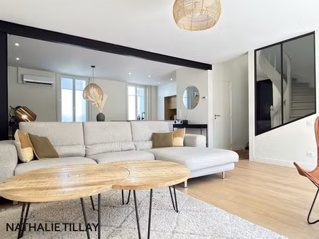 orleans dunois  a vendre  maison principale et maison d amis  ensemble avec jardin  porche