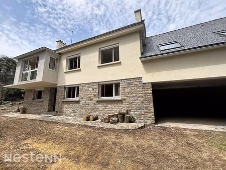 quimperlé  maison familiale 166m²  combles aménageables  garage