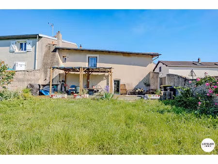 maison familiale 133 m² avec jardin et garage