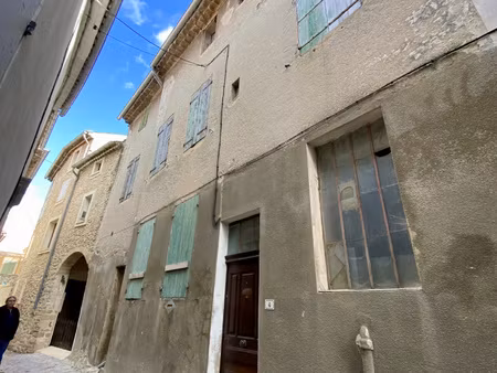 mollans centre - maison de village a renover 140m2