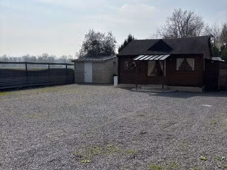 terain 400m2