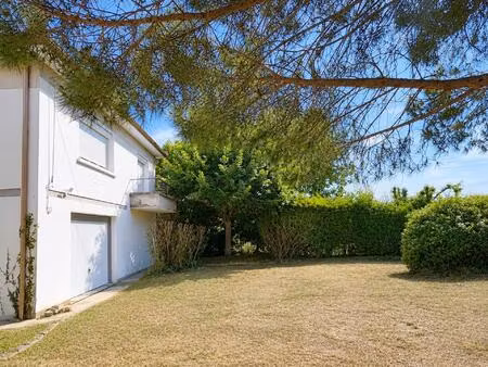 maison familiale de 198 m² avec piscine et fort potentiel sur 1 943 m² de terrain