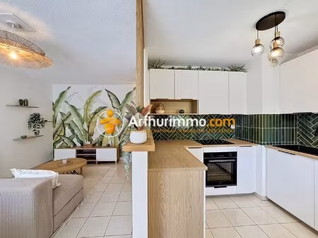 appartement t2 meublé - les trois vallons  l'isle-d'abeau