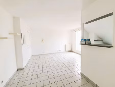 appartement roissy en brie 2 pièce(s) 32.46 m2