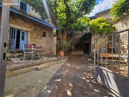 maison 4 pièces 177 m²
