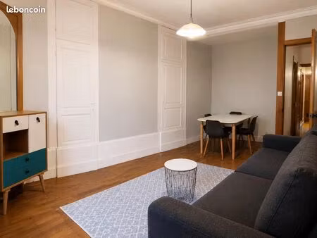 appartement 3 pièces 63 m²