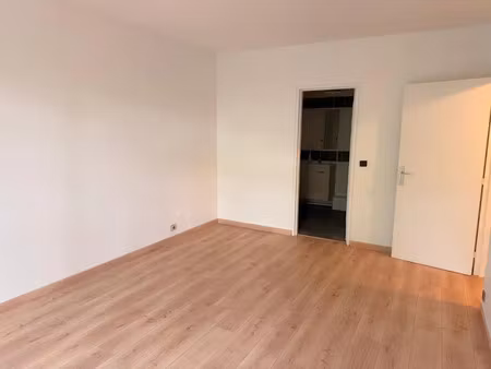 location appartement 1 pièce 35 m² à meudon (92190)  875 €