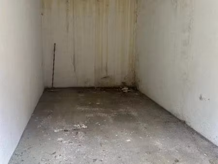 garage/box 12 m² bastia