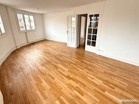 appartement 3 pièces 81 m²