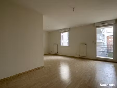appartement 2 pièces 55 m²