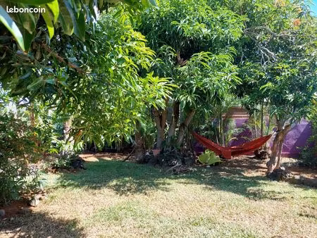 maison terre sainte avec jardin