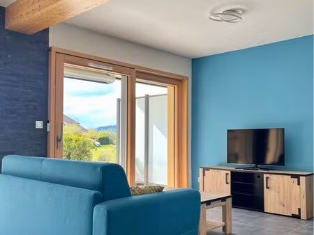 appartement récent meublé avec terrasse à 200m du lac