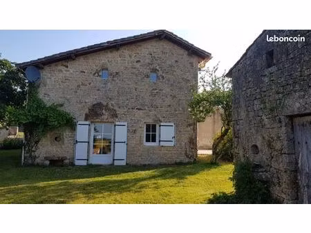 maison la ronze - libre au 1er juillet 2026